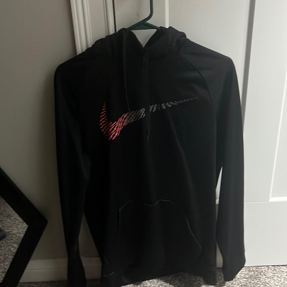 nike hoodie